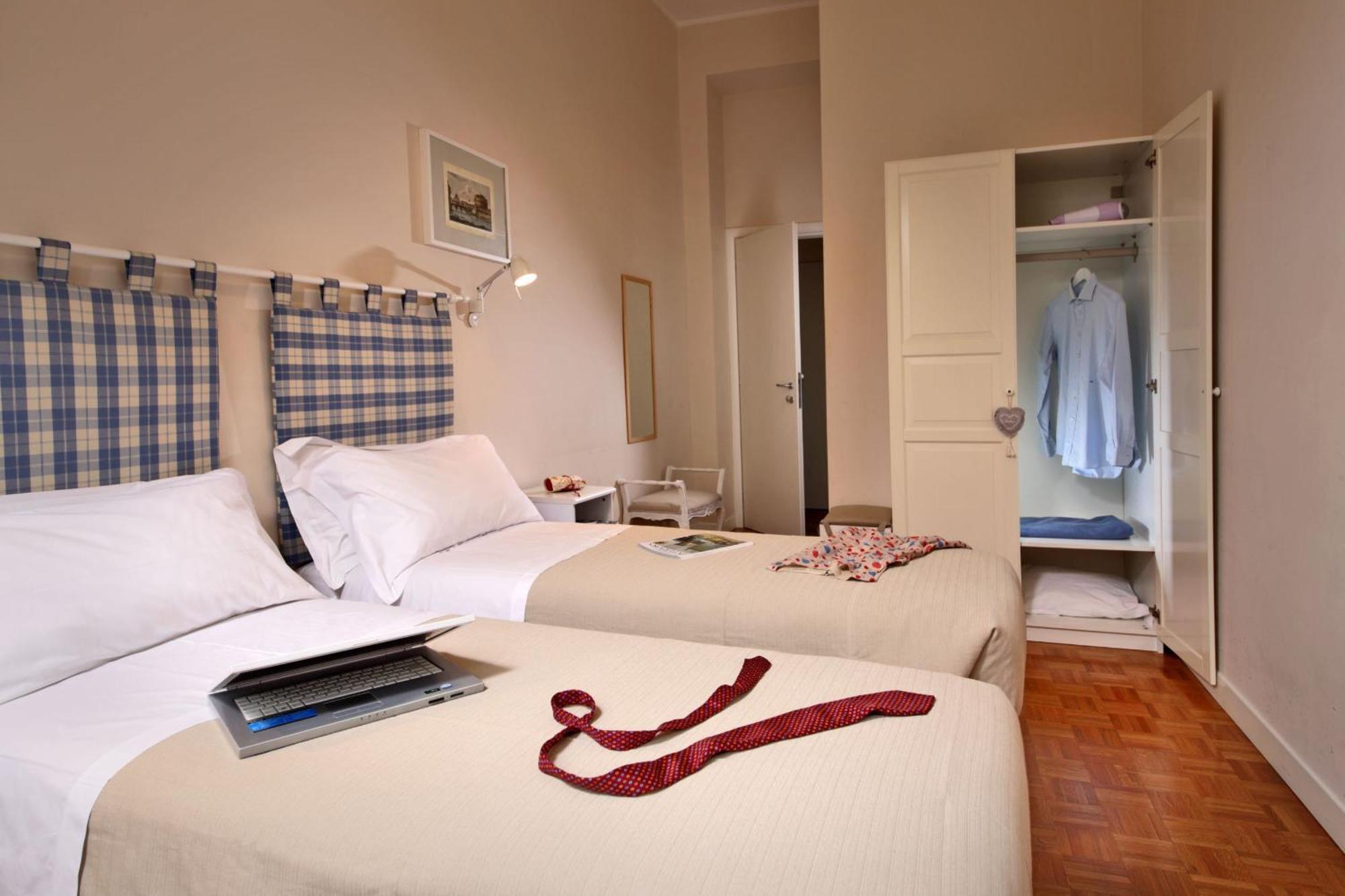 Residenza I Rioni Guesthouse Roma Exterior foto